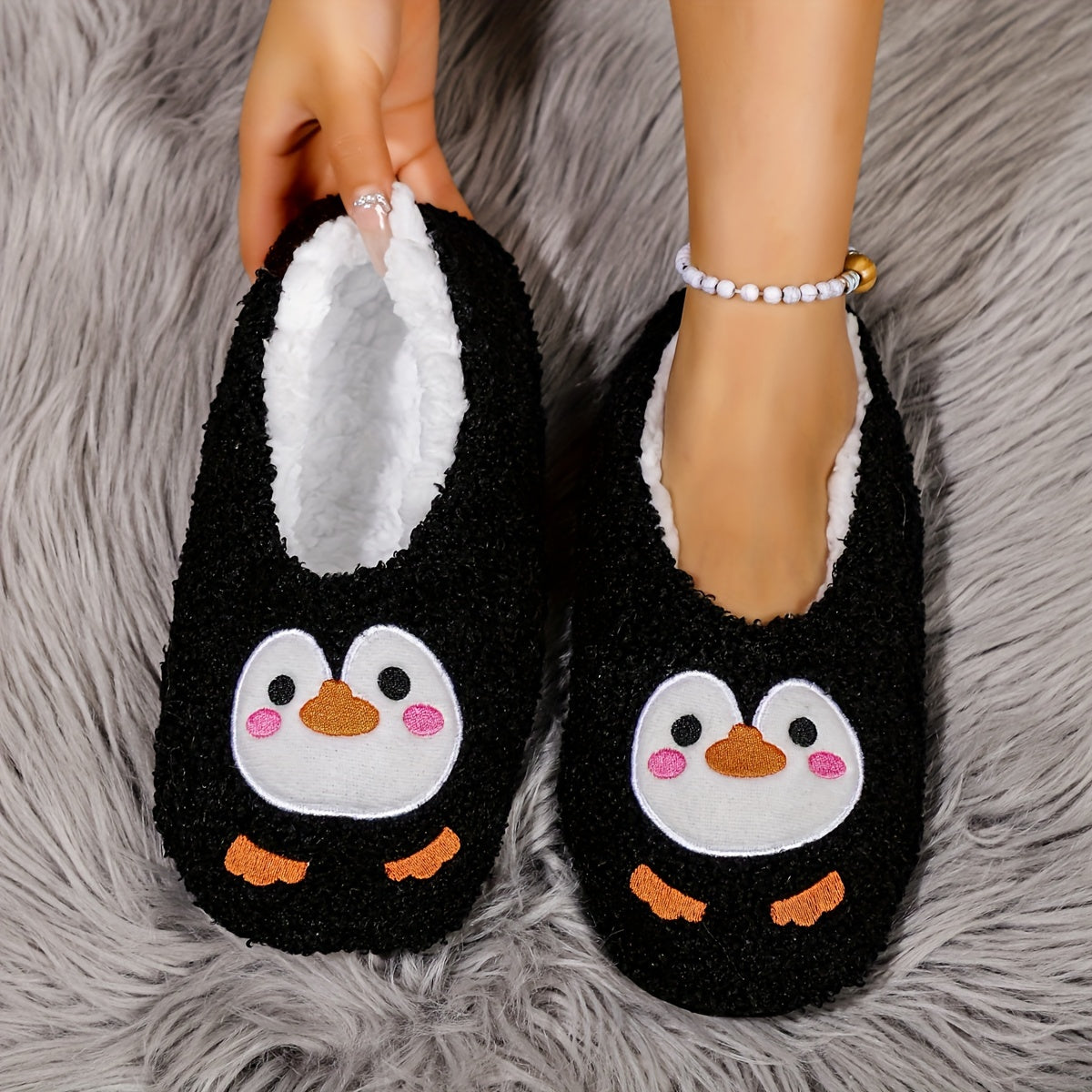 Zapatillas de Peluche de Dibujos Animados de Pingino Acogedoras para Mujeres  Suaves Clidas para el Hogar con Forro Esponjoso y Banda Elstica Zapatillas de Invierno Negras Cmodas para Calzar Zapatillas Casuales Zapatillas de Interior Zapatillas